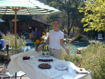 bethdessert.jpg (76298 bytes)